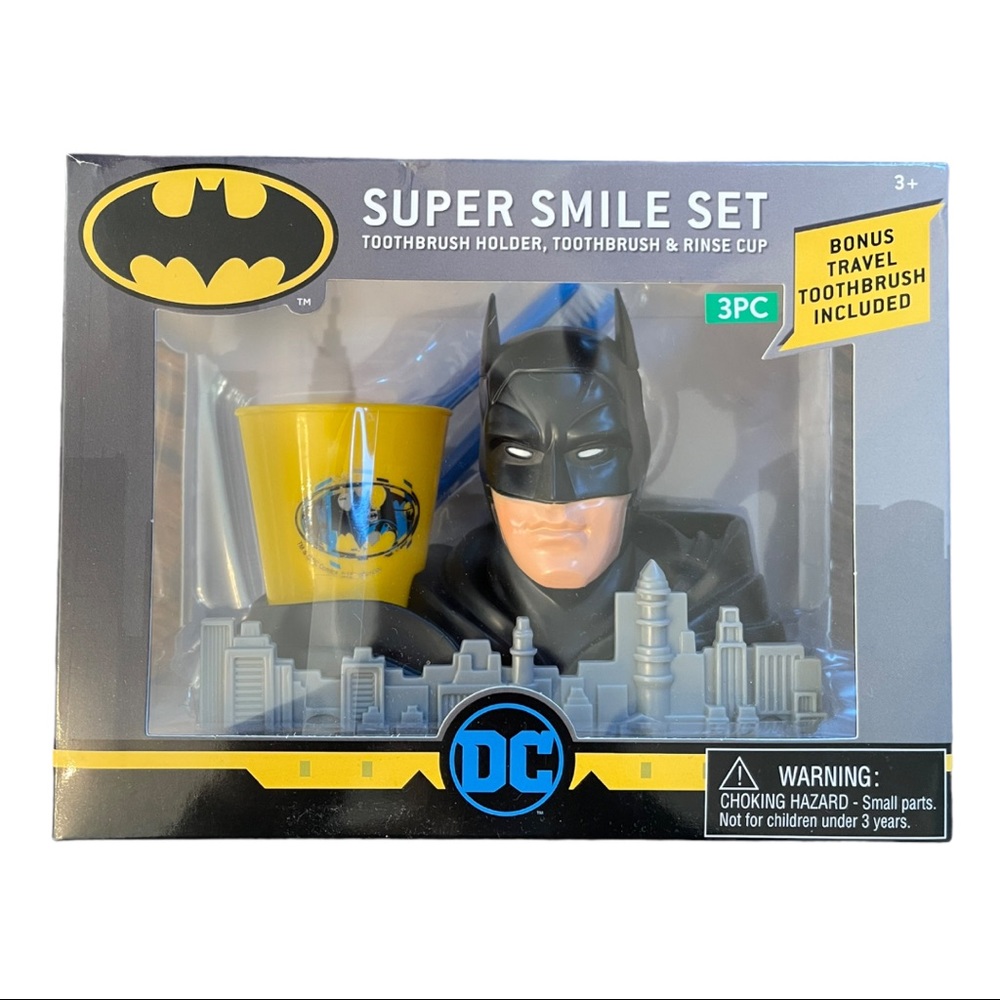 BATMAN KIDS TOOTHBRUSH SET NEW 3 Piece Set BOYS TOOTHBRUSH SET SUPERHERO TOOTH